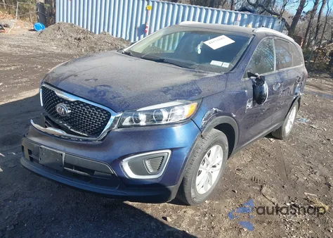 2017 Kia Sorento 2.4L Lx z USA, uszkodzony, nr VIN 5XYPG4A38HG208823
